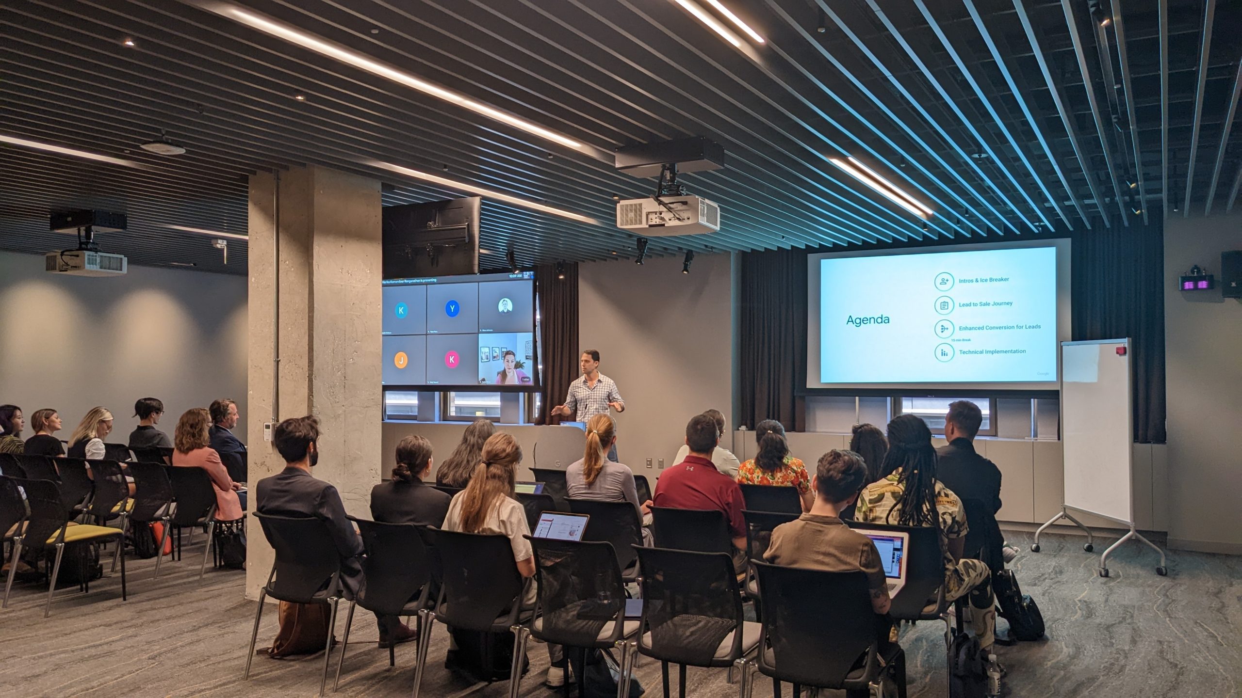Ryan Ricci from Google Talking to Mason Interactive clients